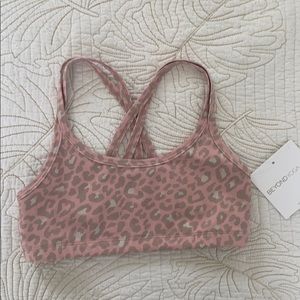 Beyond Yoga pink leopard sports bra!
